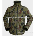 Classic design mens softshell jacket camouflage jacket